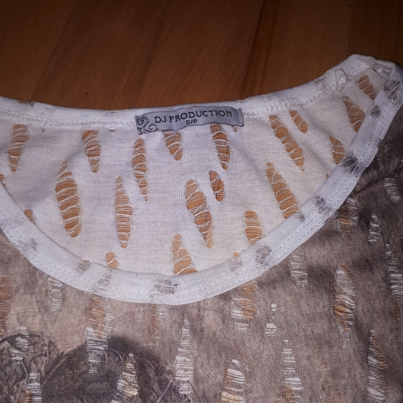 Top - Picture 4 of 4